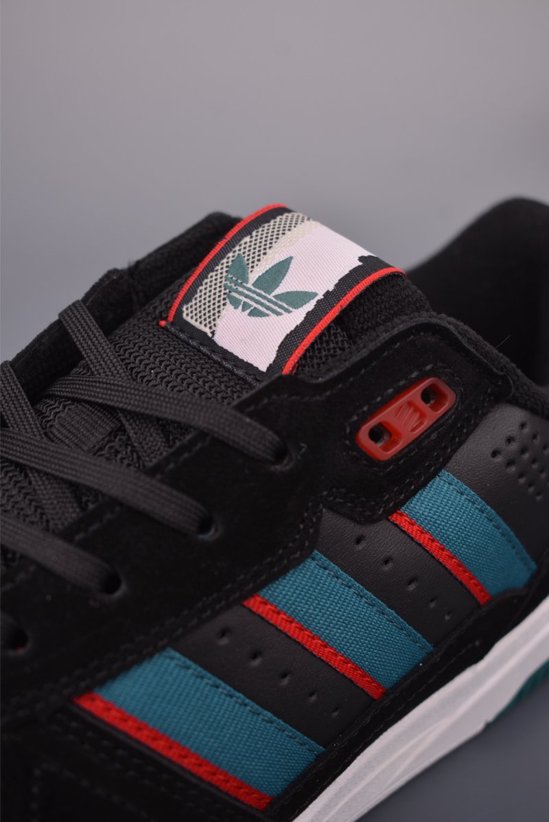 Adidas Tekkira Cup view