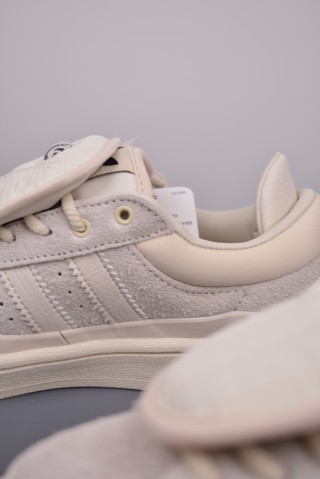 Bad Bunny x Adidas Forum Low view 23
