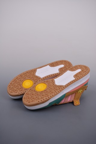 Simpsons x Adidas Forum Low view 3