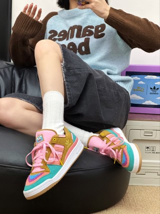 Simpsons x Adidas Forum Low view 12