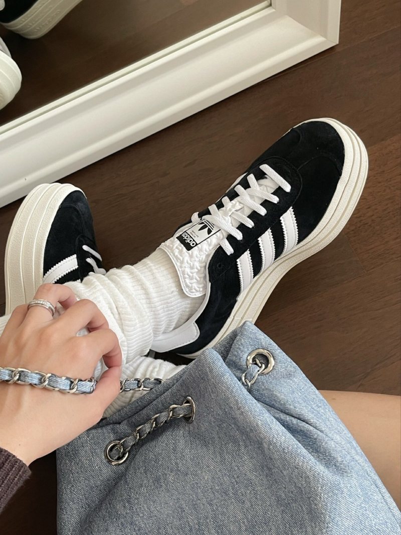 Adidas Originals Gazelle Bold view