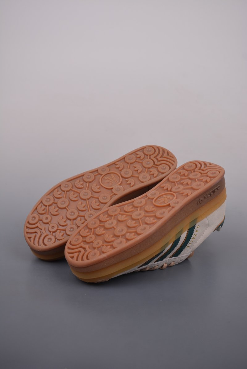 Adidas Originals Gazelle Bold view