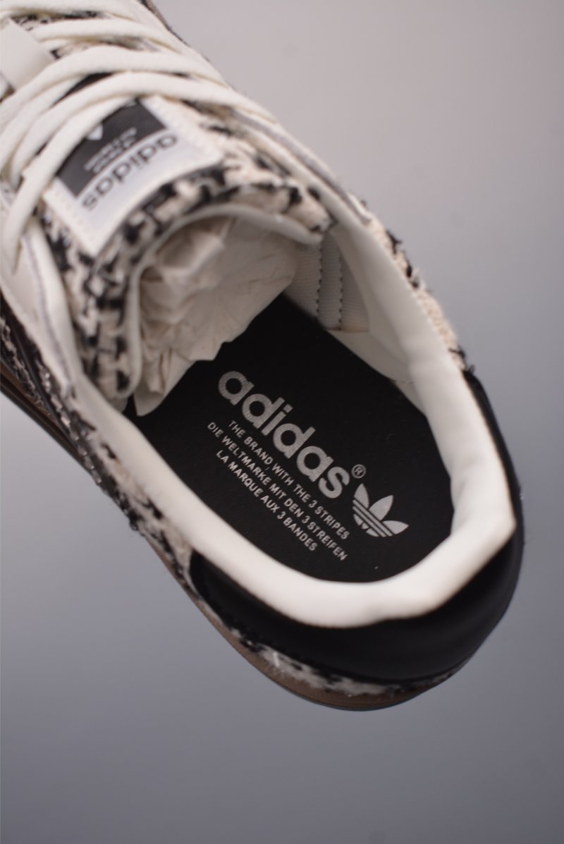Adidas Originals Gazelle Bold view