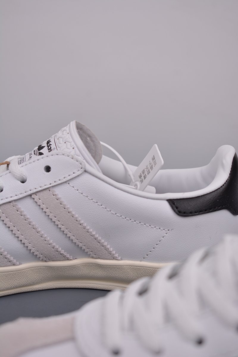 Adidas Gazelle Indoor view