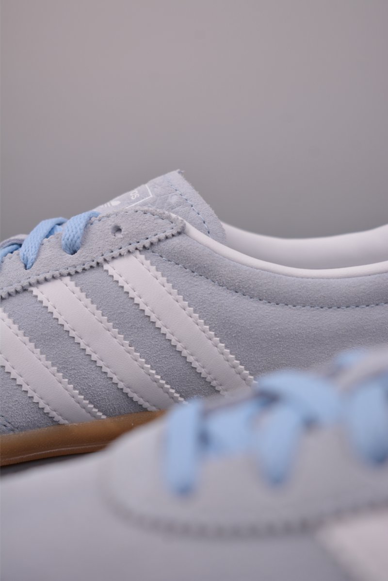 Adidas Gazelle Lo Pro W view