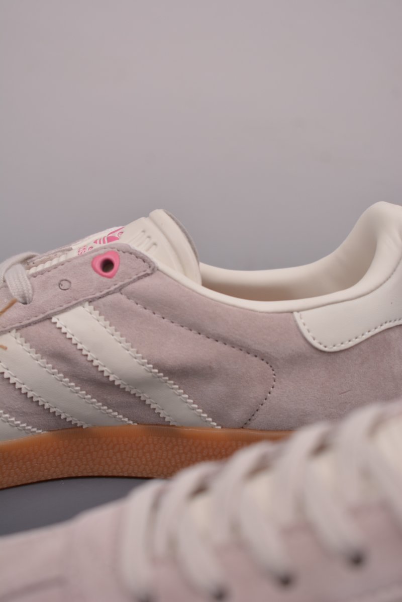 Adidas Gazelle W view