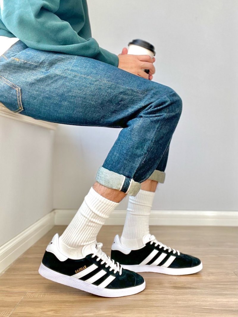 Adidas Gazelle view