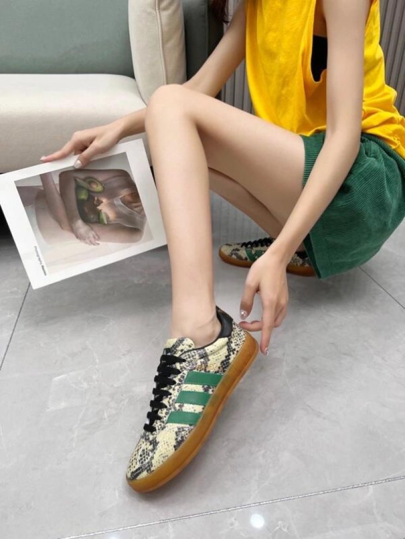 Adidas Gazelle view