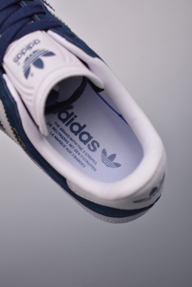 Adidas Gazelle view