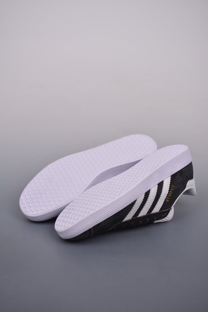 Adidas Gazelle view