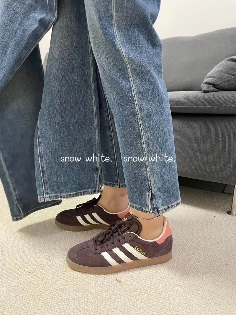 Adidas Gazelle view