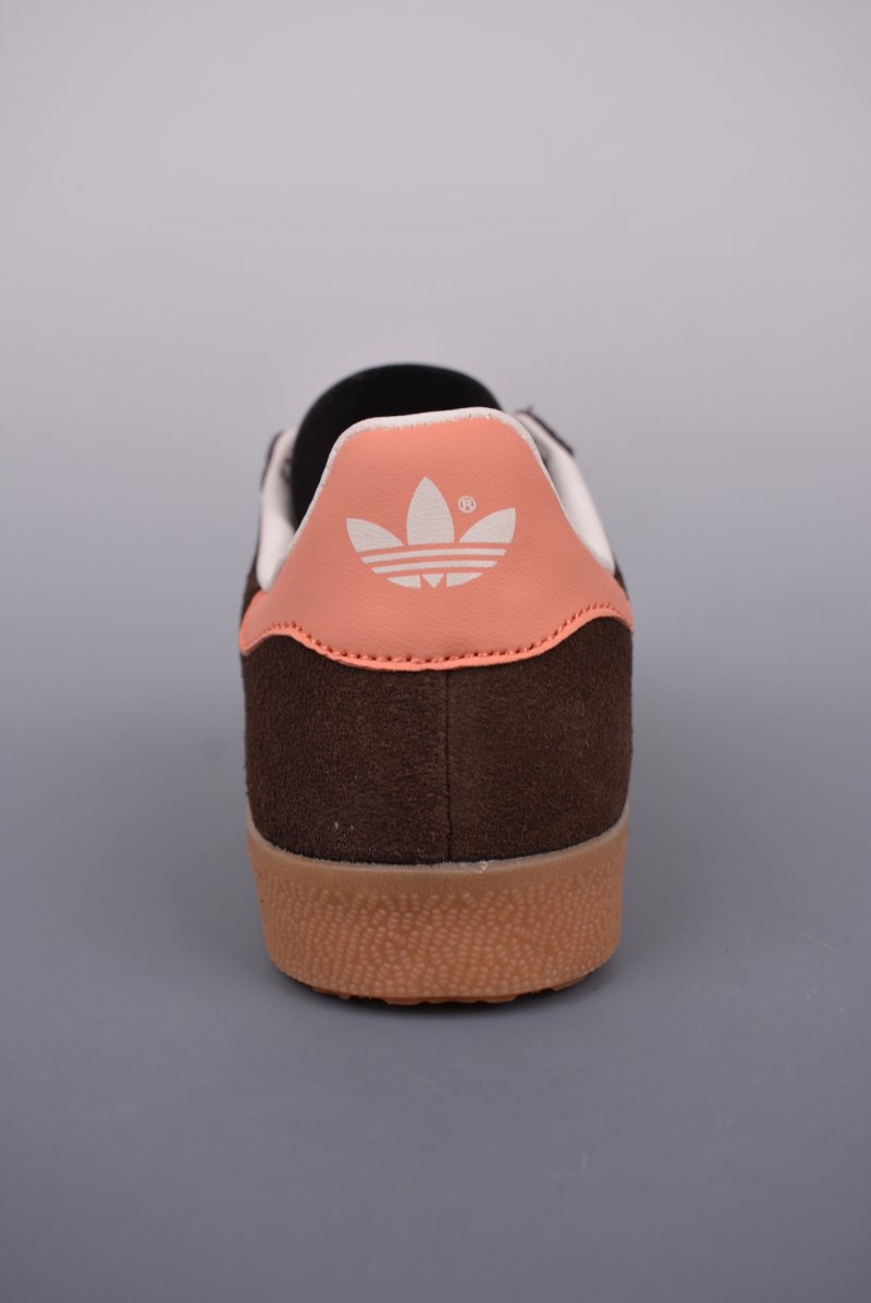 Adidas Gazelle view