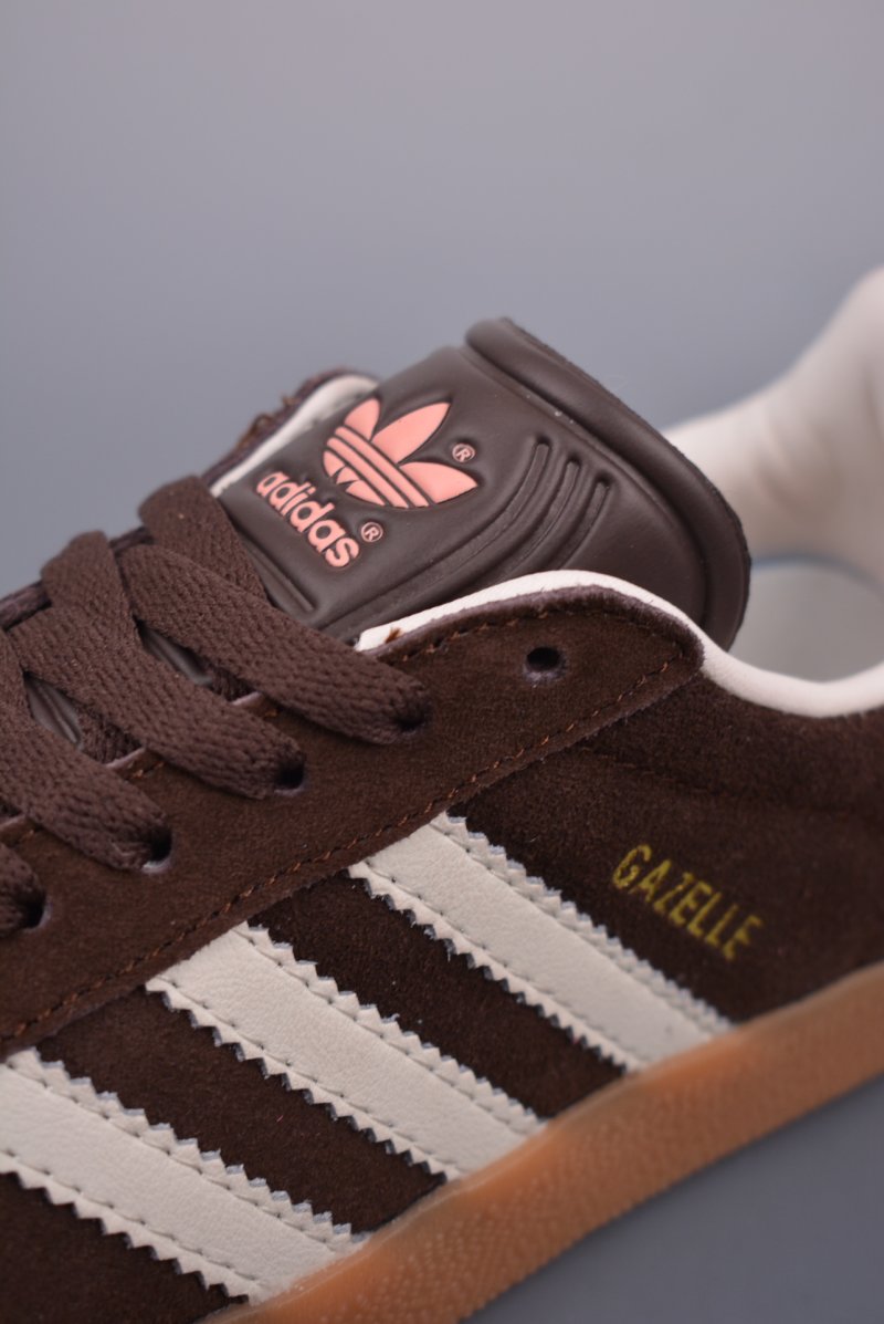 Adidas Gazelle view