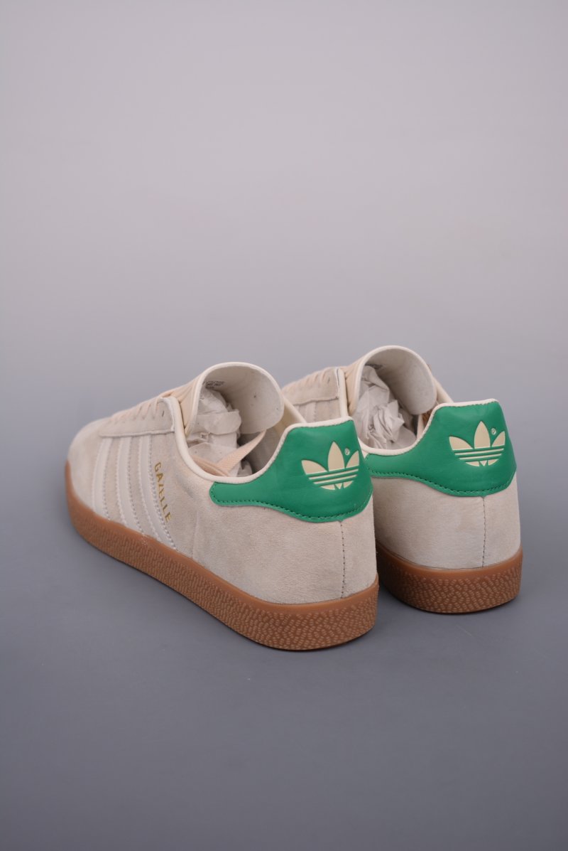 Adidas Gazelle view