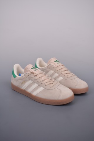 Adidas Gazelle view 1