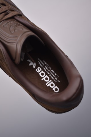Adidas Gazelle view 9