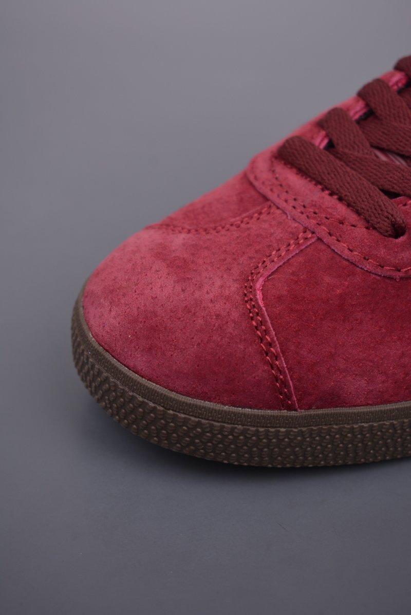 Adidas Gazelle view