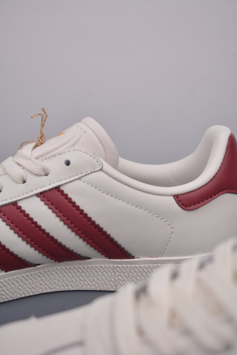 Adidas Gazelle Indoor view
