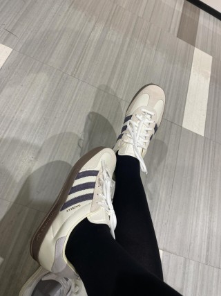 Adidas Gazelle Indoor Emmi view 4