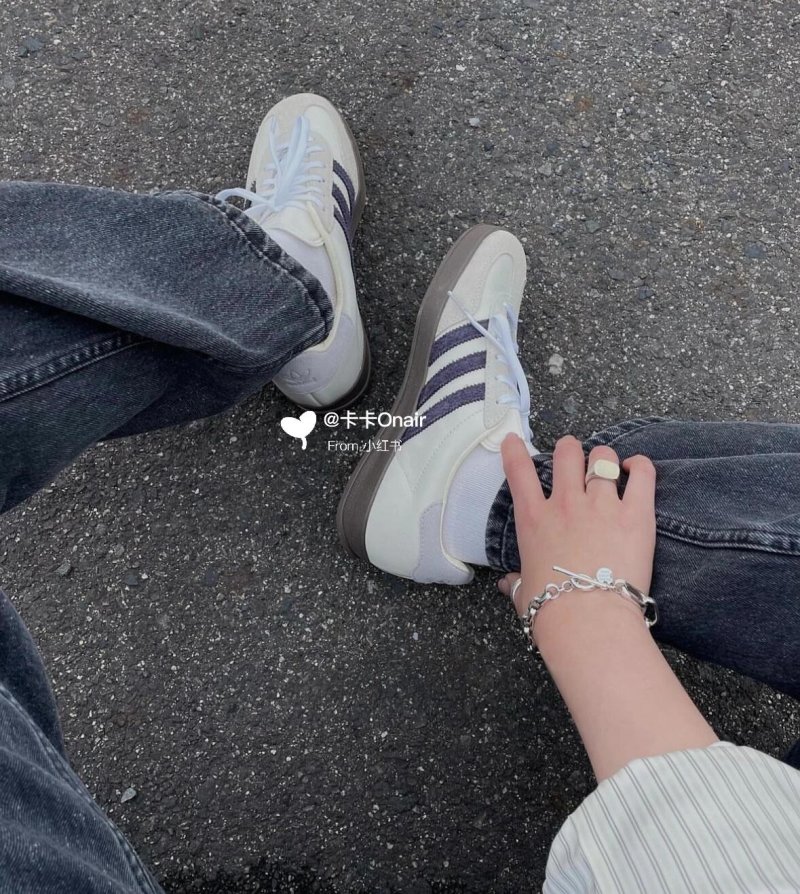 Adidas Gazelle Indoor Emmi view