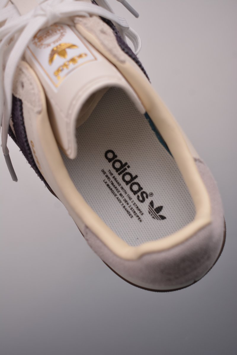Adidas Gazelle Indoor Emmi view