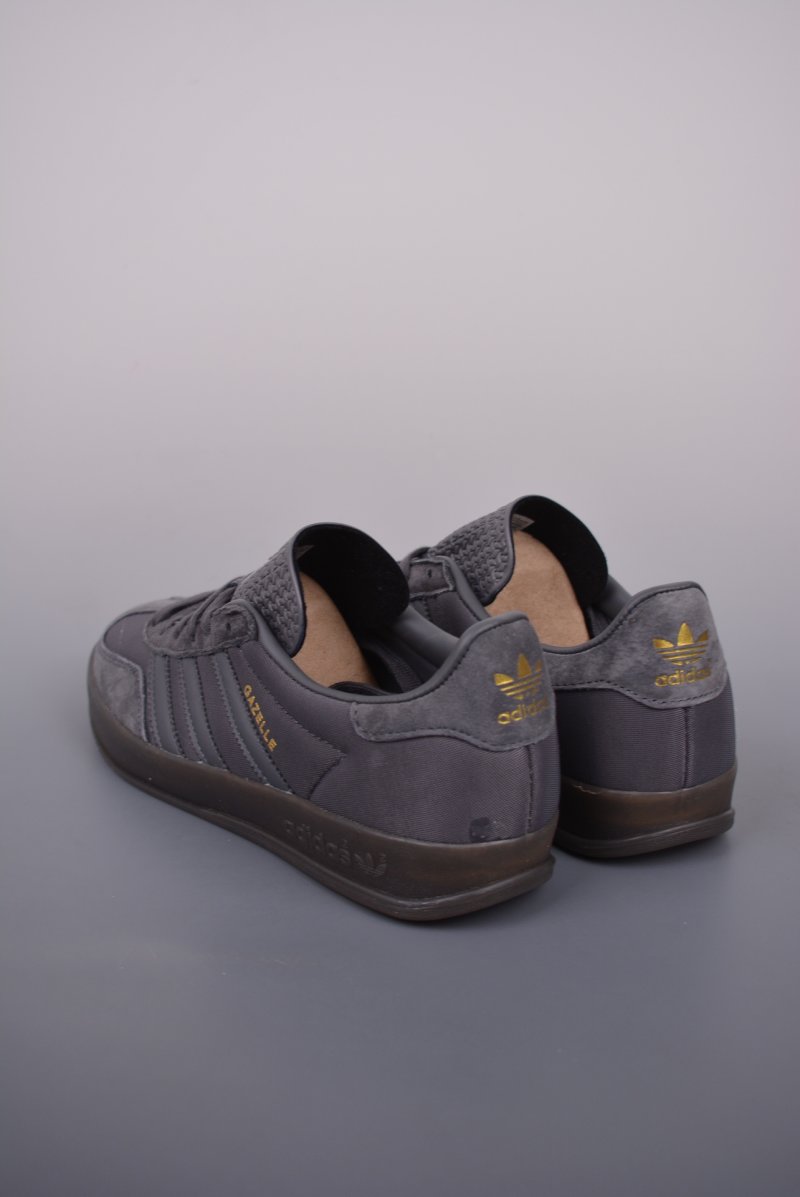 Adidas Gazelle Indoor view