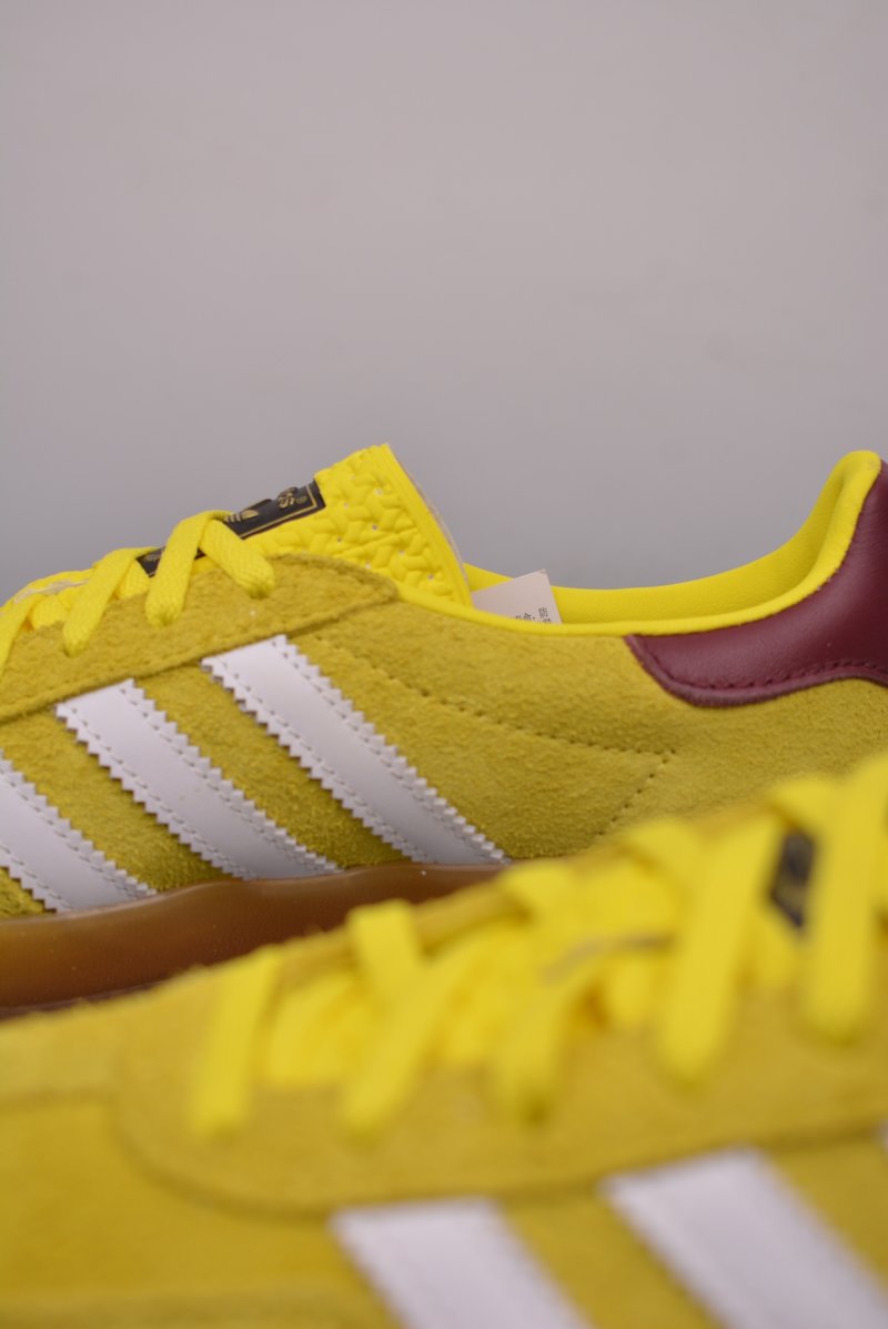 Adidas Gazelle Indoor view