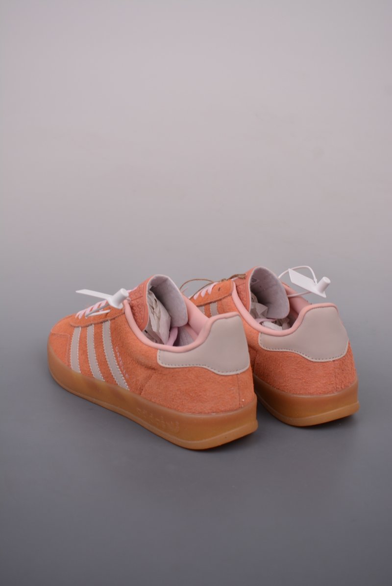 Adidas Gazelle Indoor view