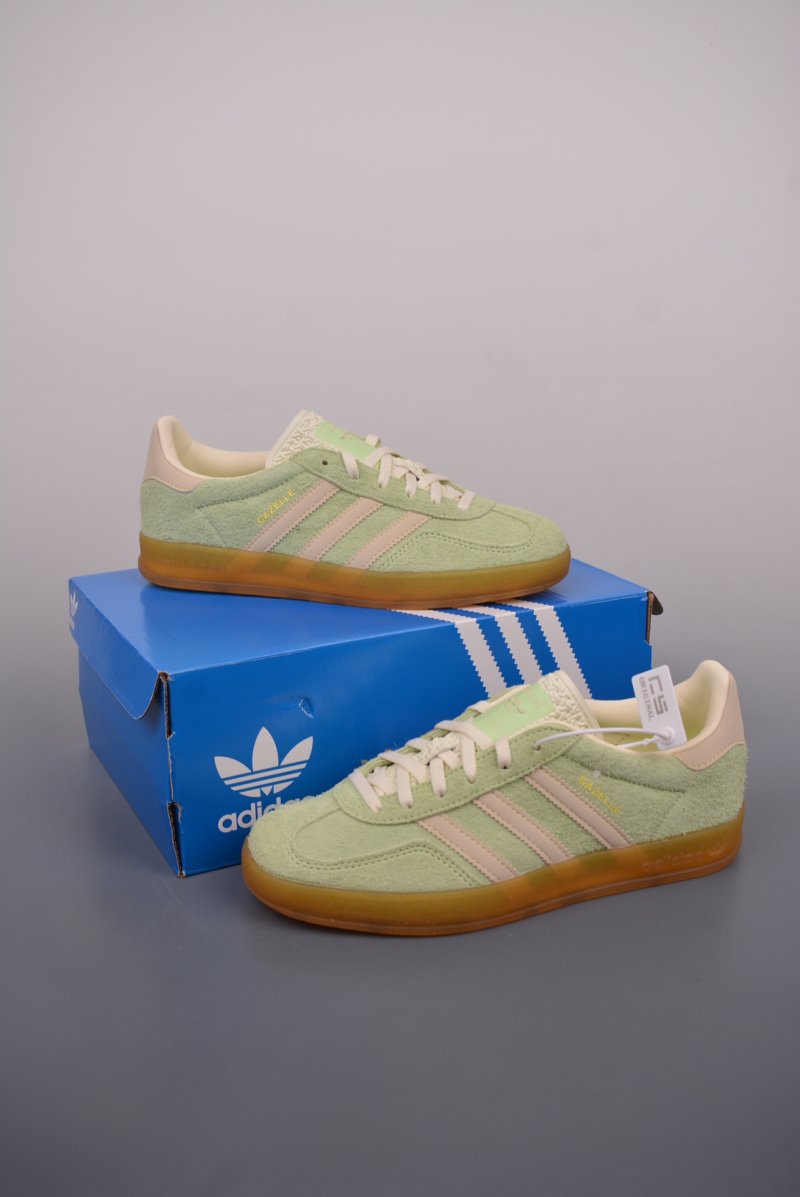 Adidas Gazelle Indoor view
