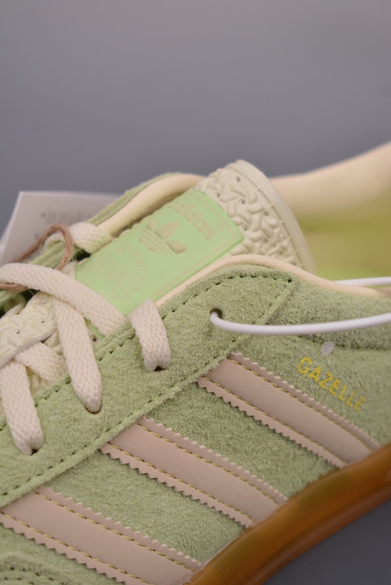 Adidas Gazelle Indoor view