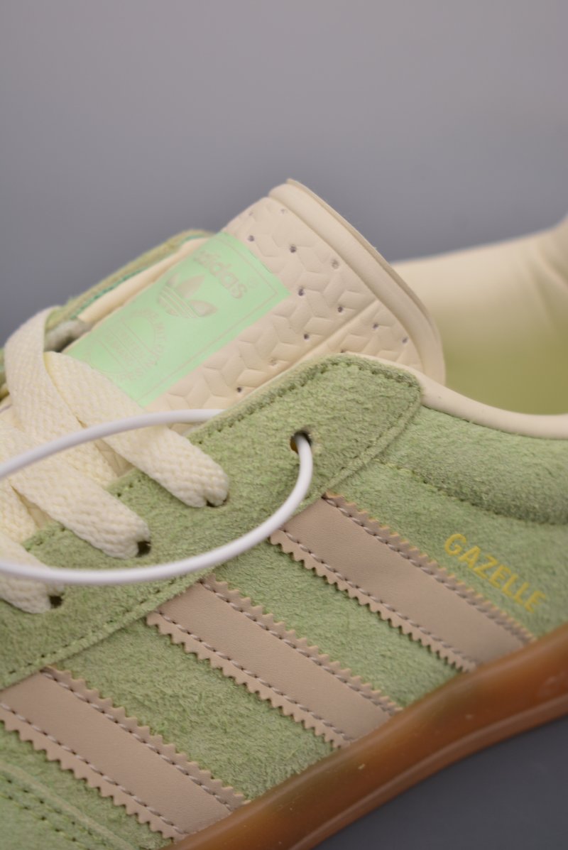 Adidas Gazelle Indoor view