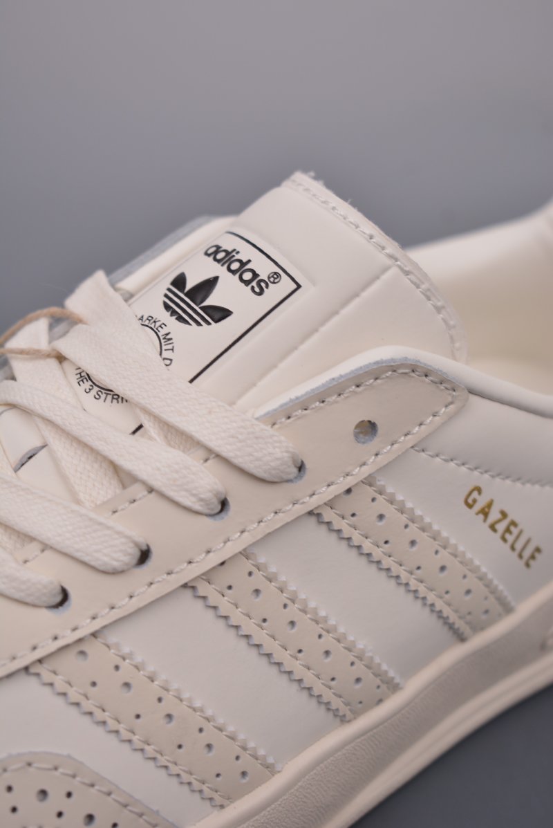Adidas Gazelle Indoor view