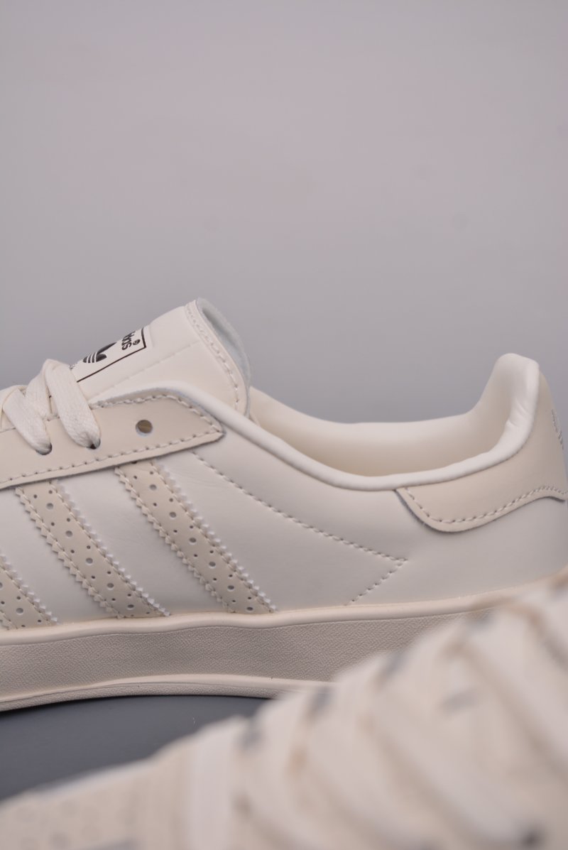 Adidas Gazelle Indoor view