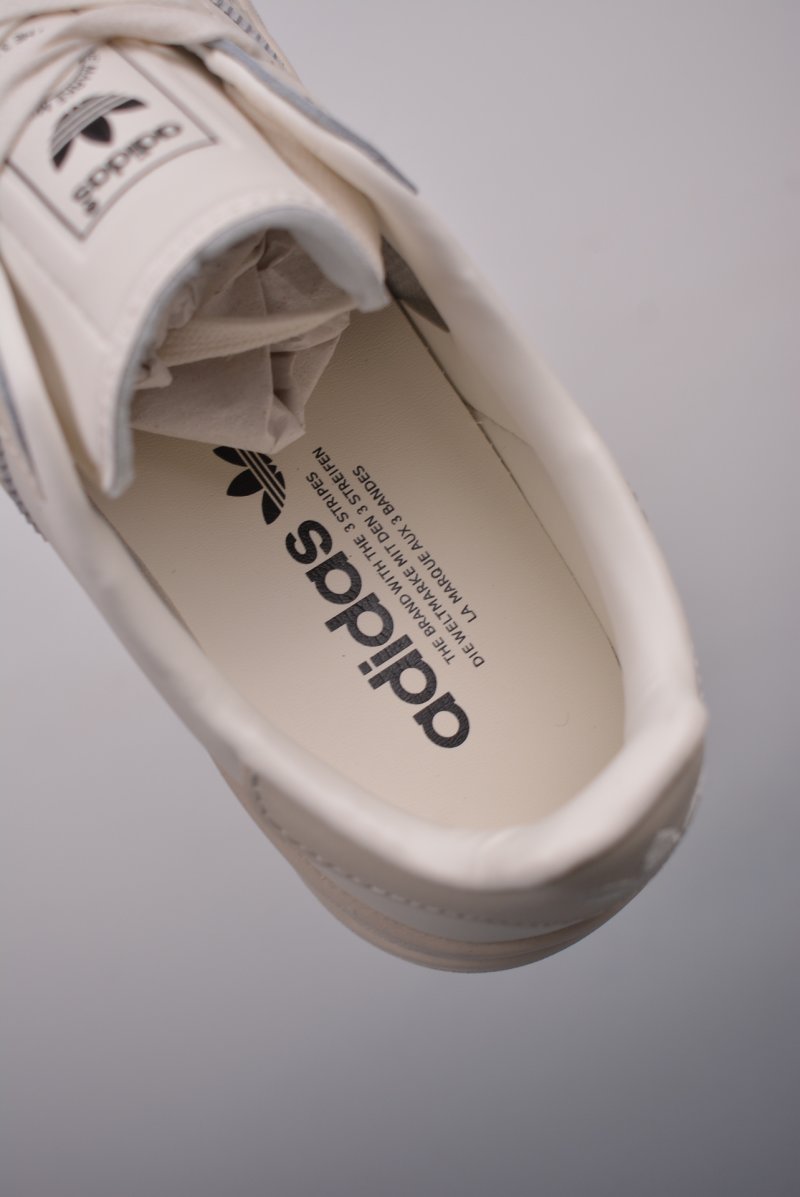 Adidas Gazelle Indoor view
