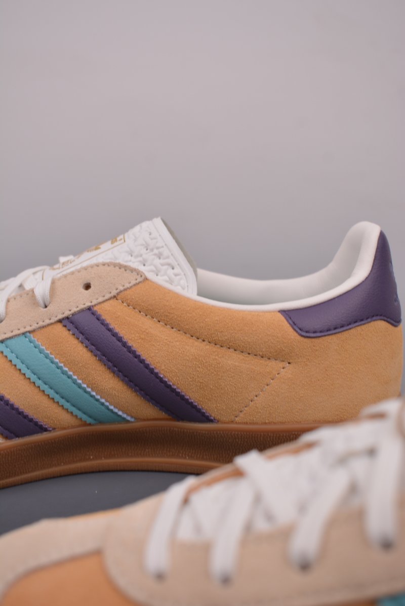 Adidas Gazelle Indoor view