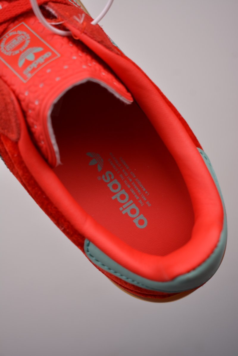 Adidas Gazelle Indoor view