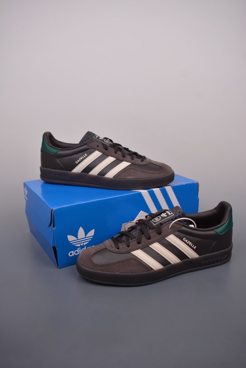 Adidas Gazelle Indoor view
