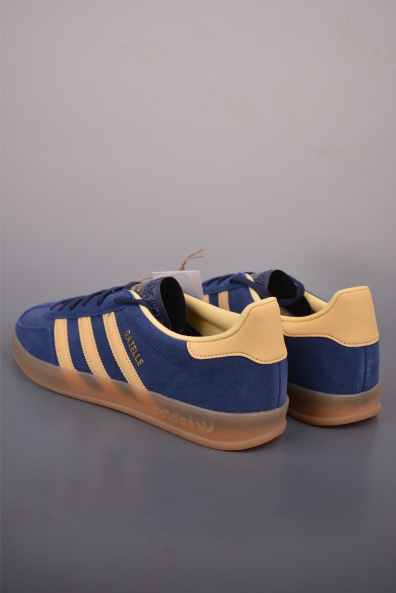 Adidas Gazelle Indoor view