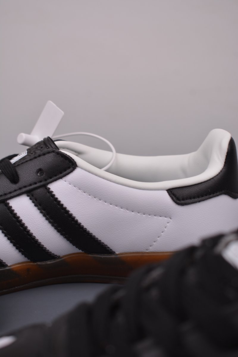 Adidas Gazelle Indoor view