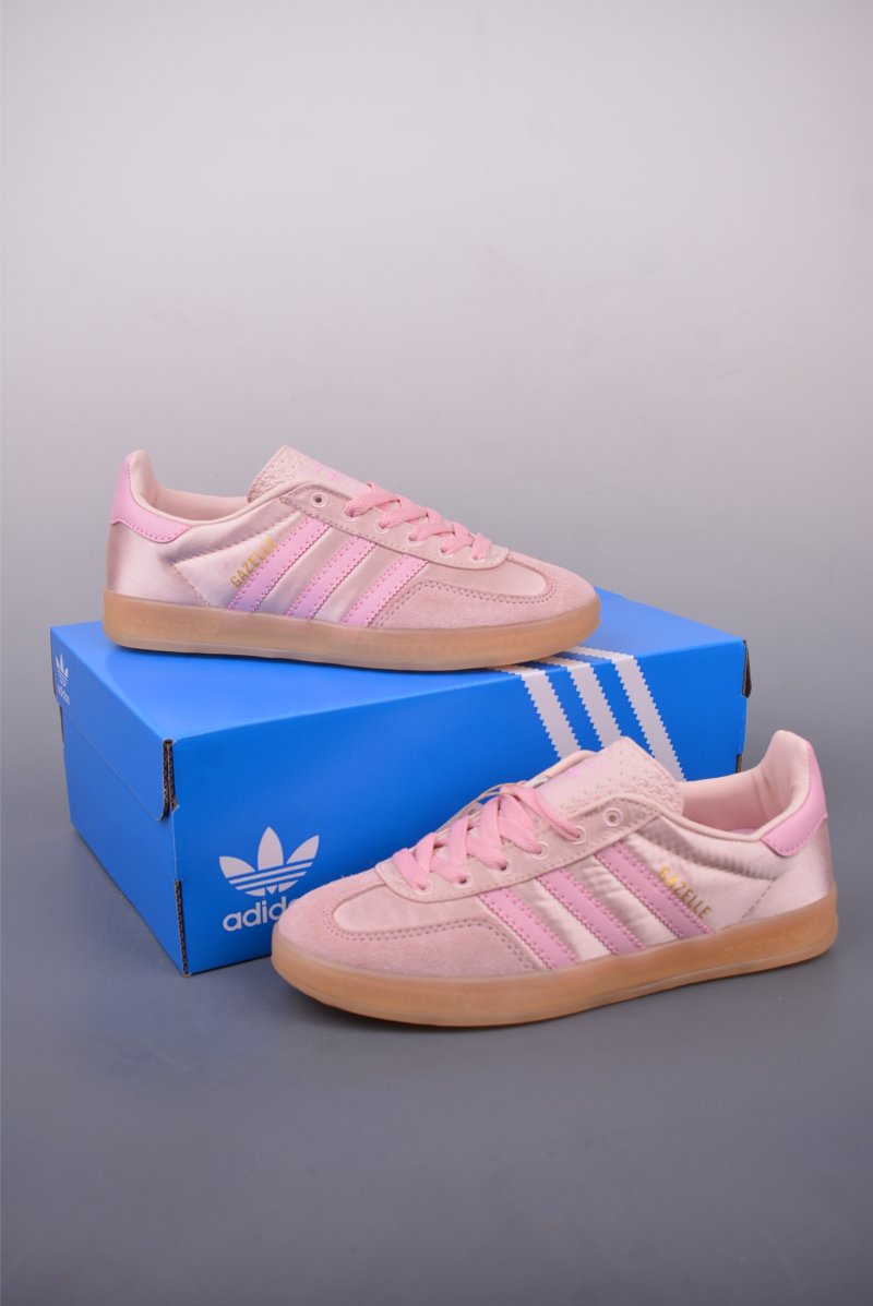 Adidas Gazelle Indoor view