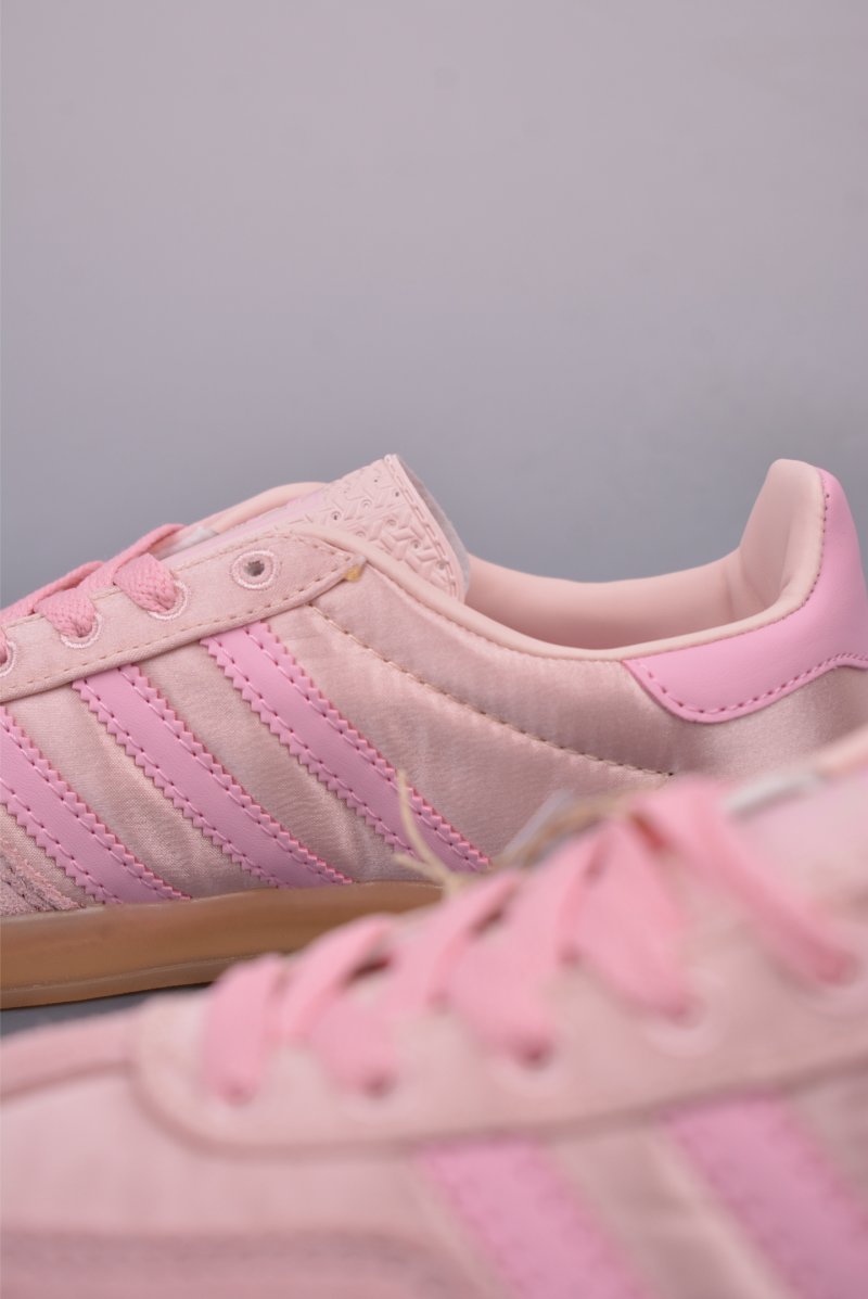 Adidas Gazelle Indoor view