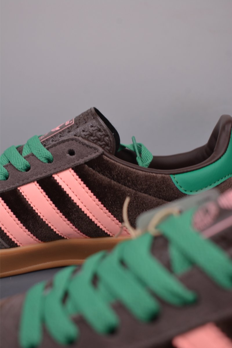 Adidas Gazelle Indoor view