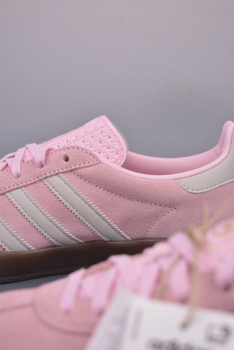 Adidas Gazelle Indoor view