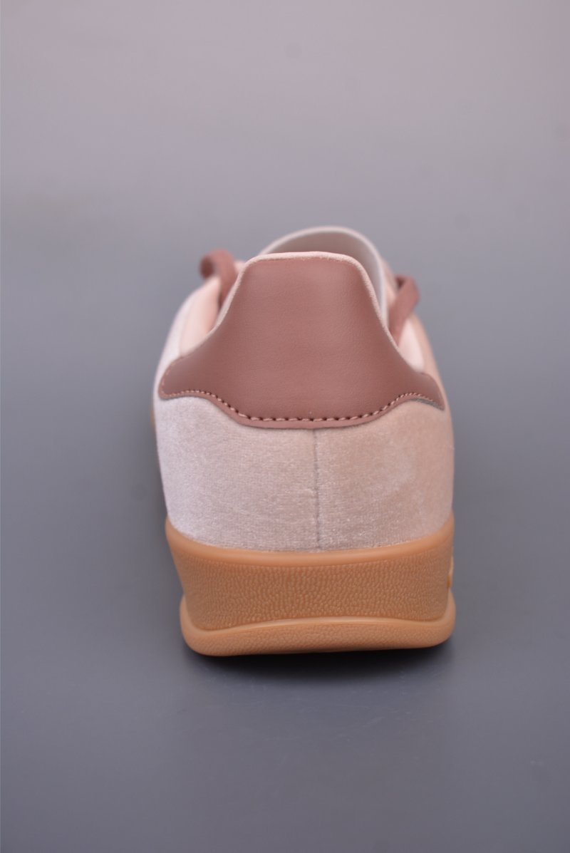 Adidas Gazelle Indoor view