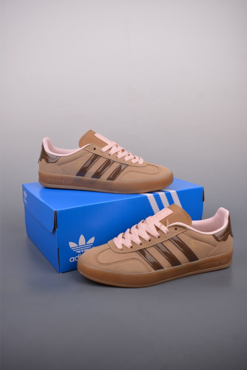 Adidas Gazelle Indoor view