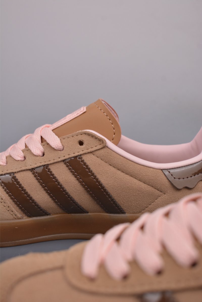 Adidas Gazelle Indoor view