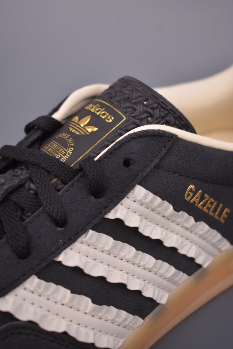 Adidas Gazelle Indoor view