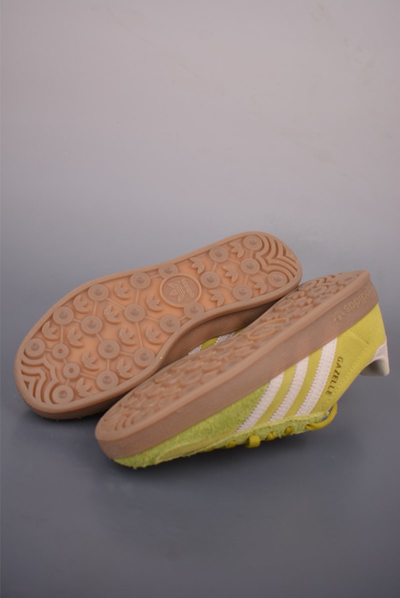 Adidas Gazelle Indoor view