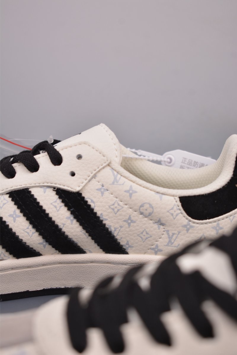 Adidas Gazelle Indoor LV view