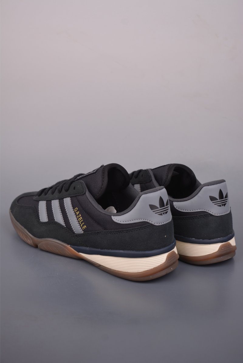 Adidas Originals Gazelle Sala view